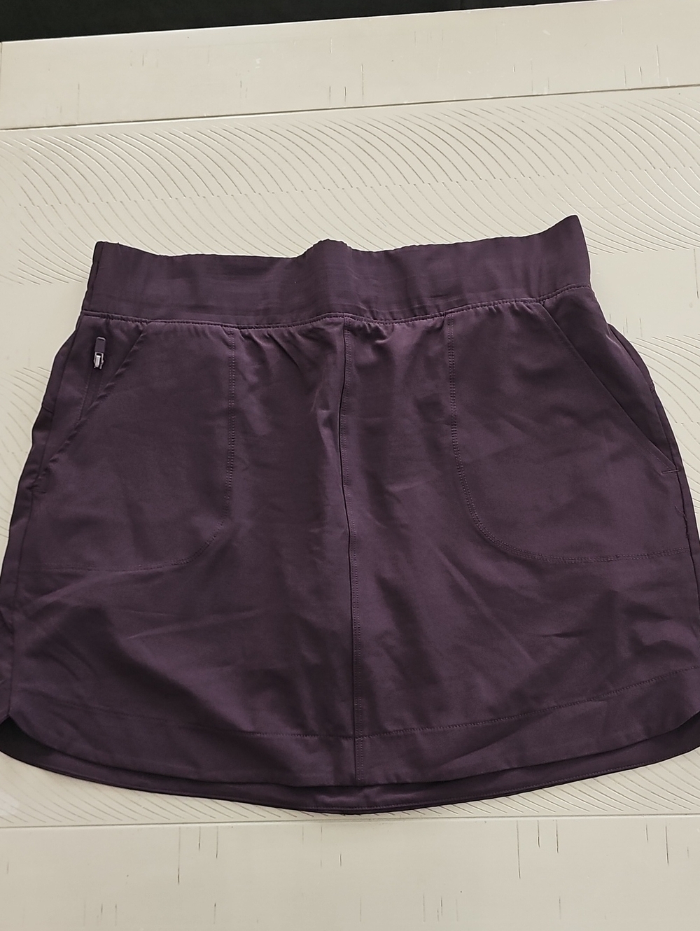 Women's Athletic Skort in Plum